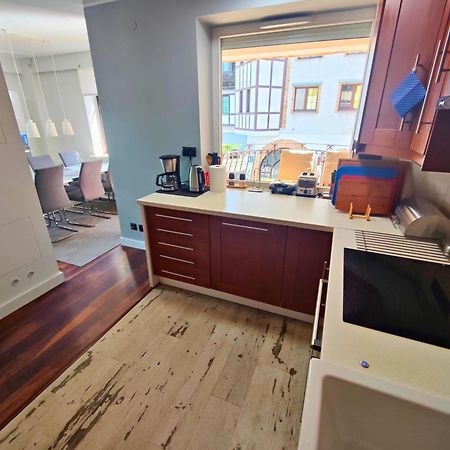 City Hall Bliss Suite - Premium Apartament Z Balkonem I Widokiem Na Ratusz Kołobrzeg Exterior foto